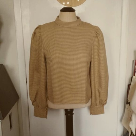 Cottagecore Blouse - Picture 1 of 6